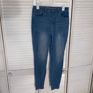 Womens no boundaries skinny jeans